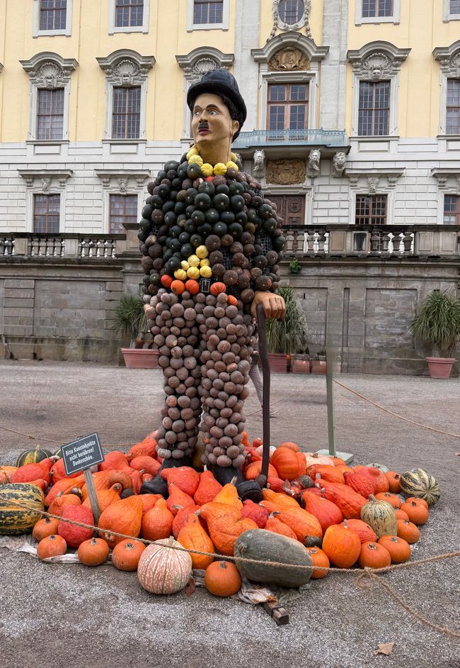 📍 Kürbisausstellung, Ludwigsburg/ 📍 Pumpkin exhibition, Ludwigsburg