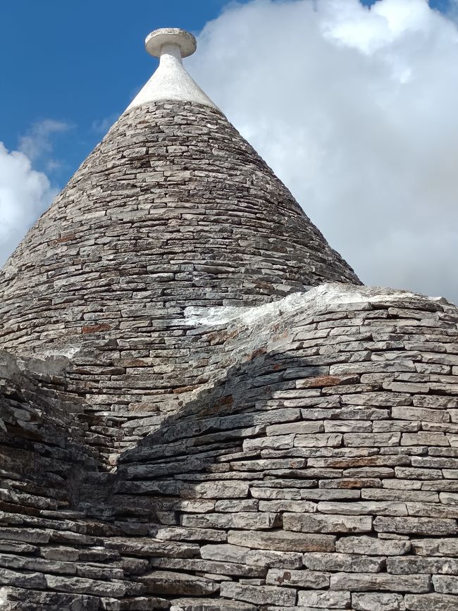 Alberobello, die Stadt aus weißen Zipfelmützen