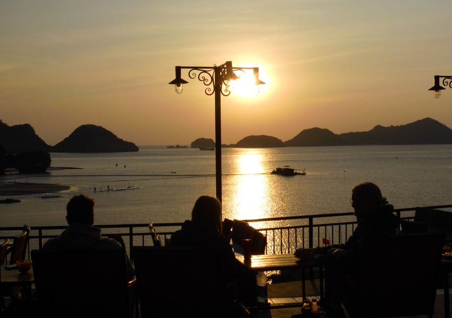 2025-01-11 Cat Ba, Vietnam