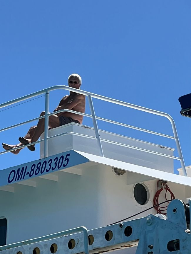 … erwartet die Rückkehr seines Mitstreiters🤣