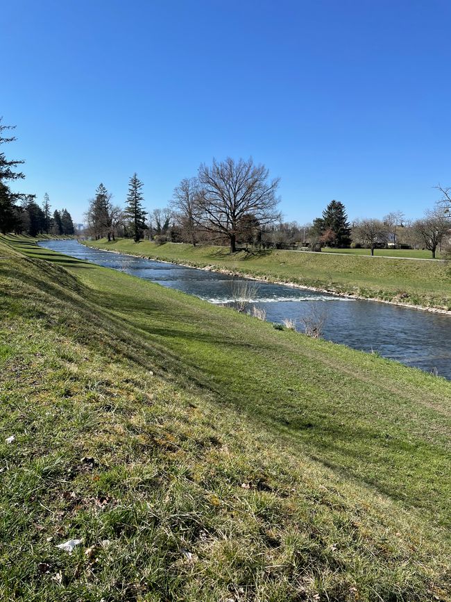 Prairie (rivière) comme partie du parc paysager Wiese