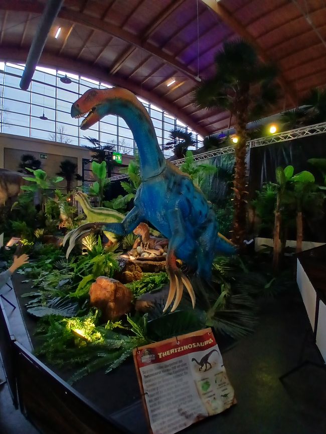 Dino Fever in Friedrichshafen: An Honest Look into the "Kingdom of Dinosaurs"