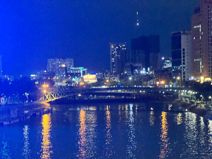 Tag 8 - Ho-Chi-Minh-City: A Crazy Christmas Eve in the Big City