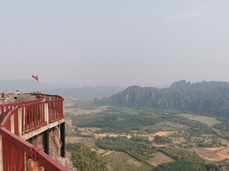 Continuing the journey to Vang Vieng - Hike to the Silver Cross Viewpoint and hot air balloon ride