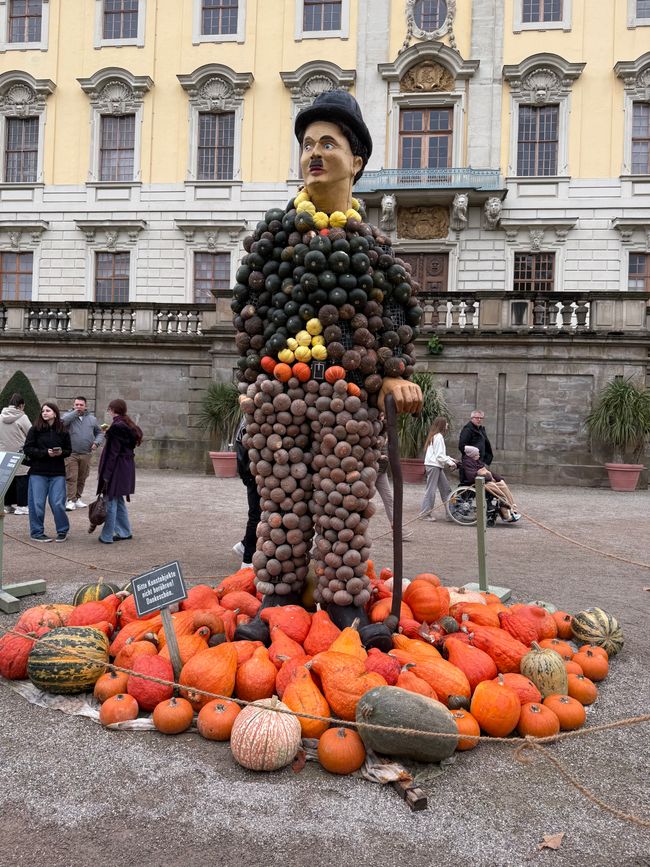 📍 Esposizione di zucche, Ludwigsburg/ 📍 Pumpkin exhibition, Ludwigsburg