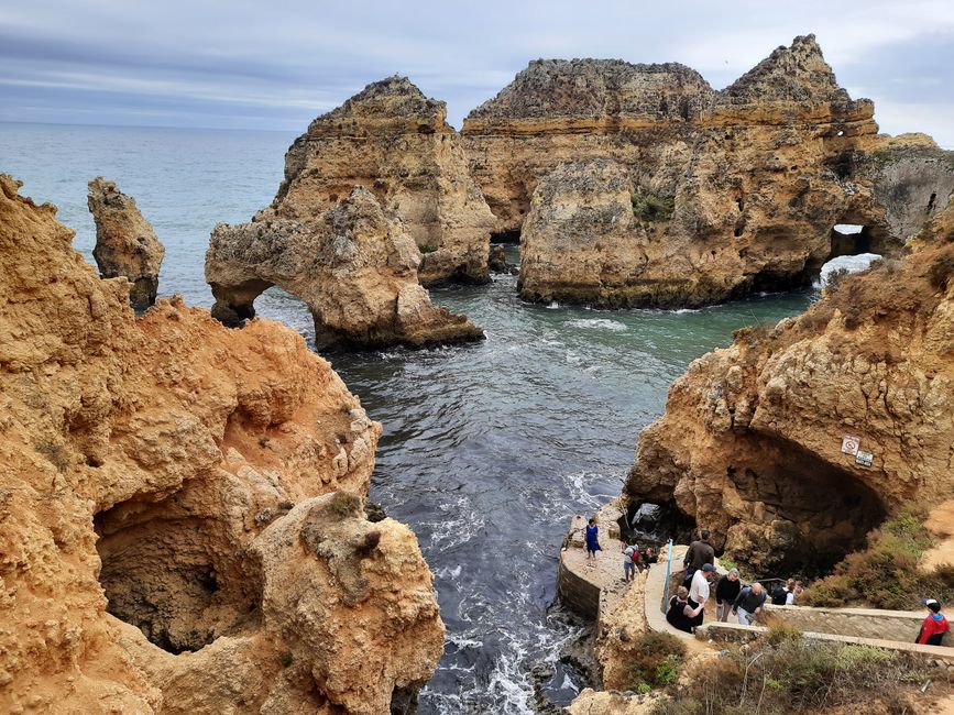 Lagos - Cuevas, playas y arte urbano