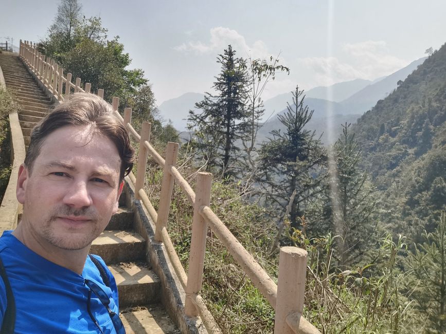 Wanderung in SaPa zum Cát-Cát-Village und den Wasserfällen