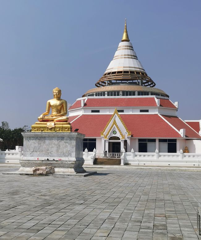 Noch einen Tempel entdeckt, leider geschlossen ...