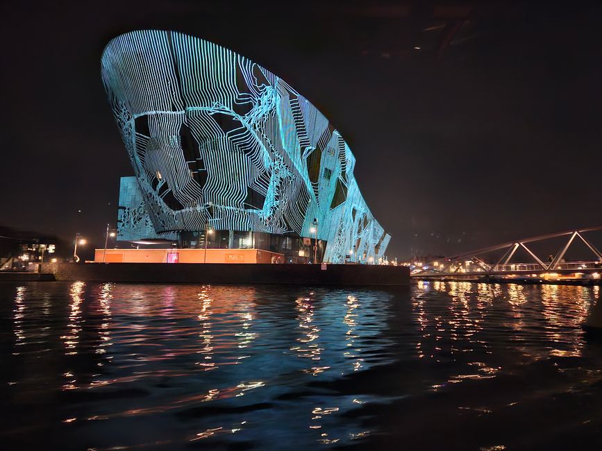 Fracture Point von Filip Roca