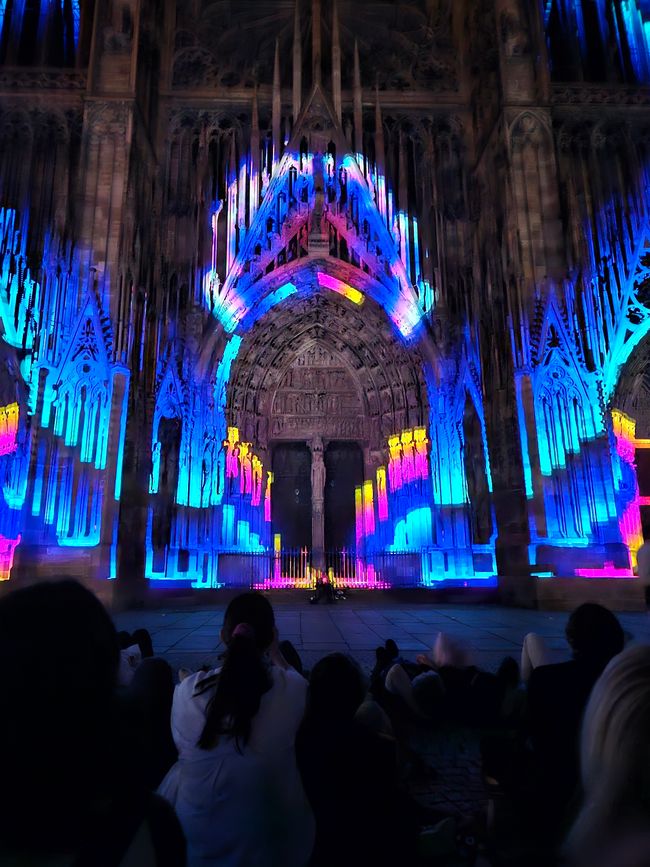 2026 - August - Lichtshow am Straßburger Münster