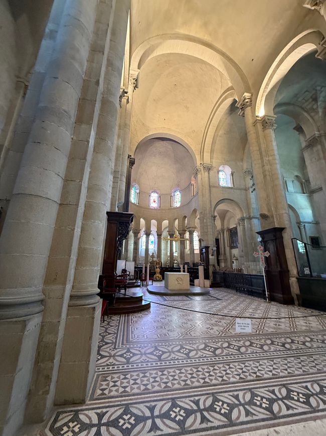 Cathédrale Saint-Apollinaire