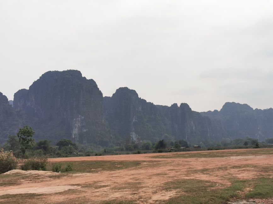 Continuing the journey to Vang Vieng - Hike to the Silver Cross Viewpoint and hot air balloon ride