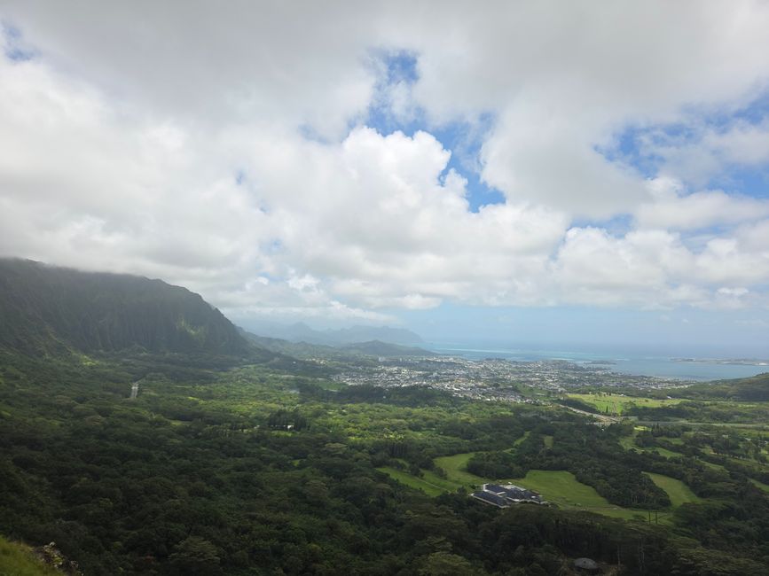 Nuʻuanu Pali Lookout