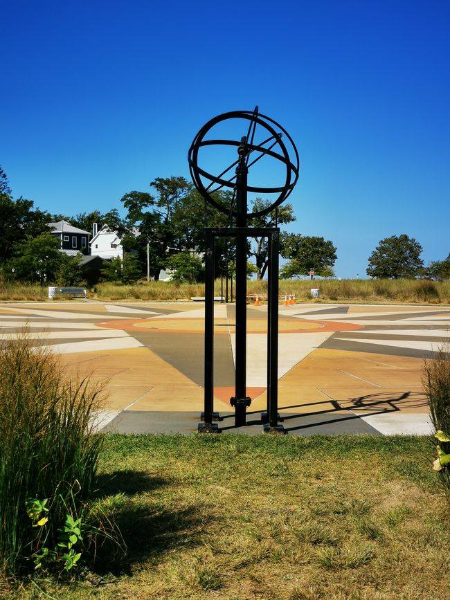 Whirlpool Compass Fountain, heute leider ohne Wasser