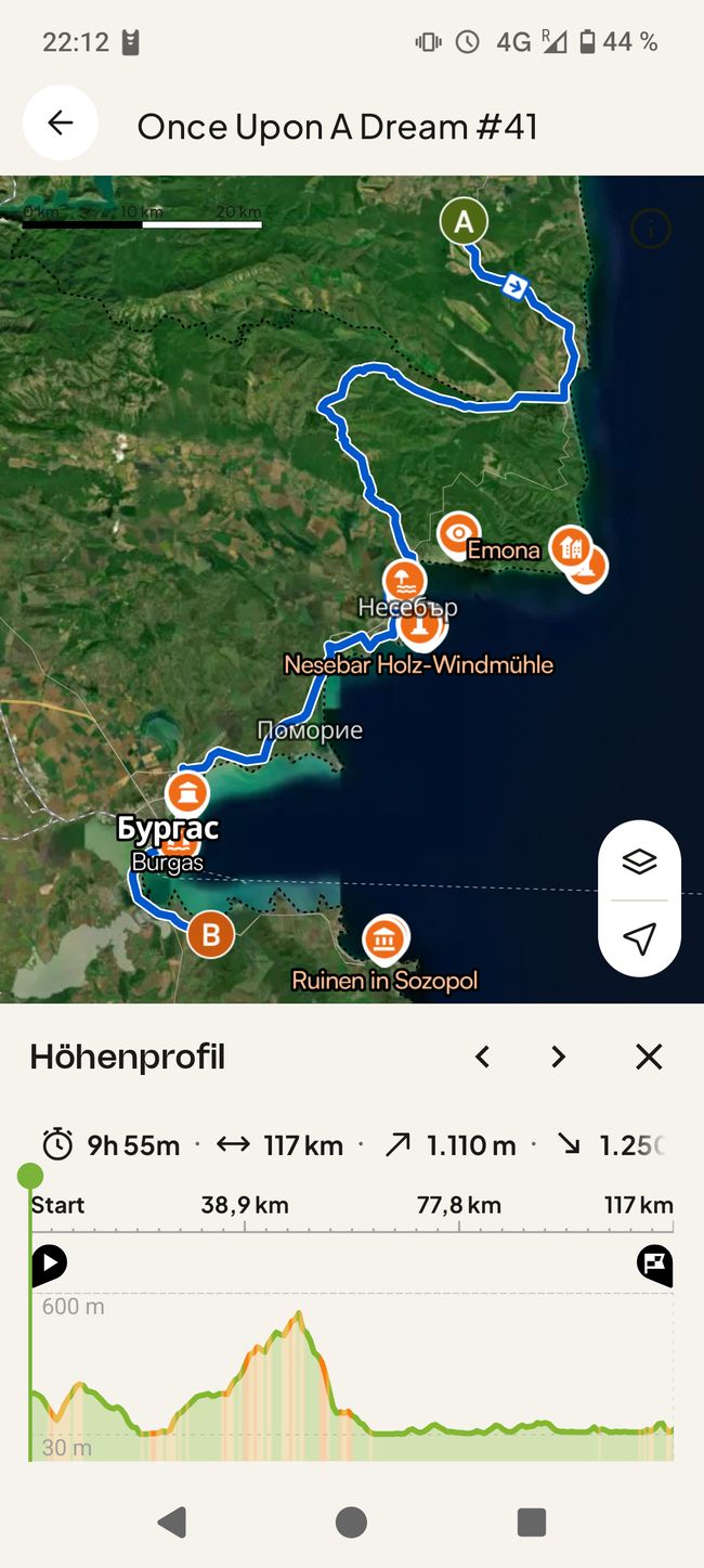Maplibre | © komoot | Map data © OpenStreetMap Contributors