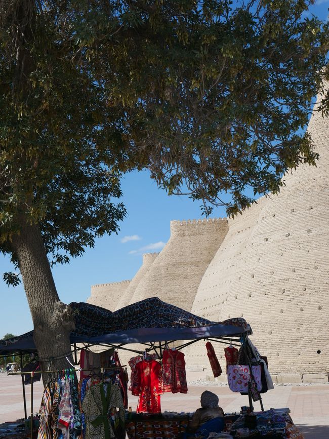 Bukhara – Tre giorni nella città nel deserto lungo la Via della Seta