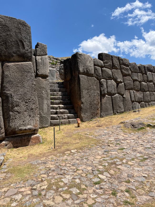 Tag 12
Wanderung zum Sacsayhuaman und de Cristo Balnco