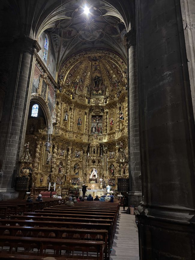 Eine wunderschöne Kathedrale in Navarrete