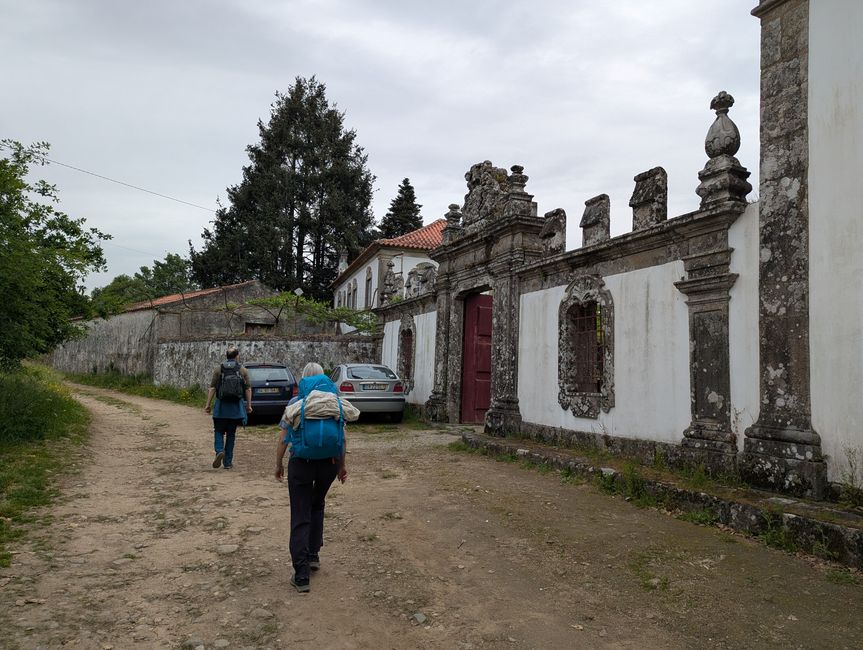 Bilanz auf der Passstraße (Camino Portugues 5)