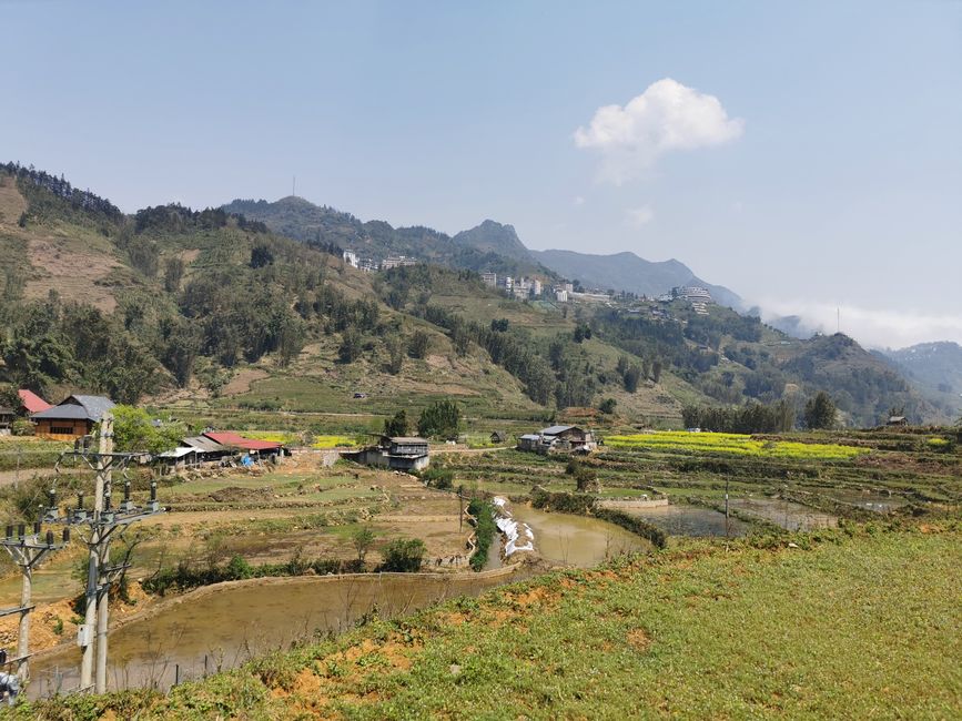 Wanderung in SaPa zum Cát-Cát-Village und den Wasserfällen