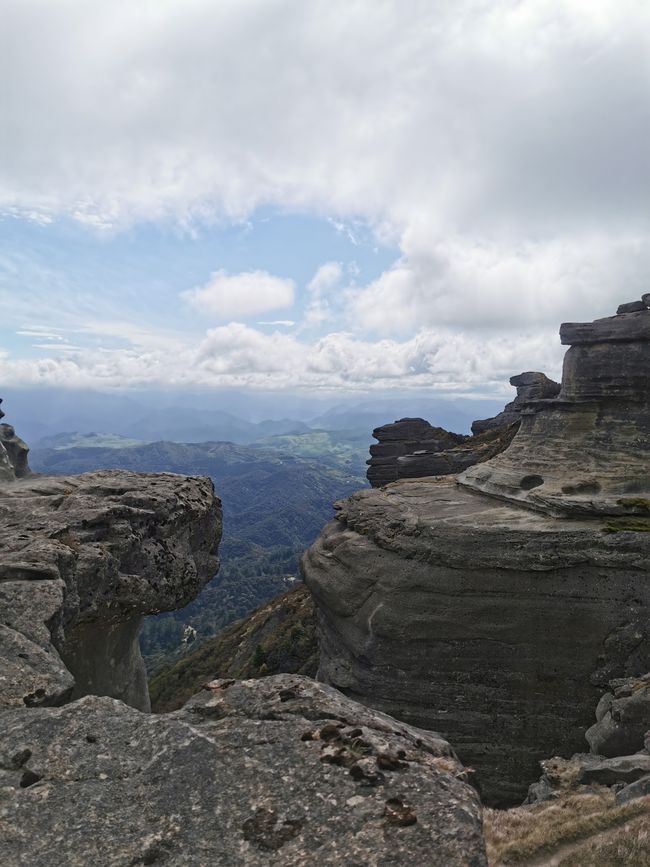 viewpoint from the hiking trail