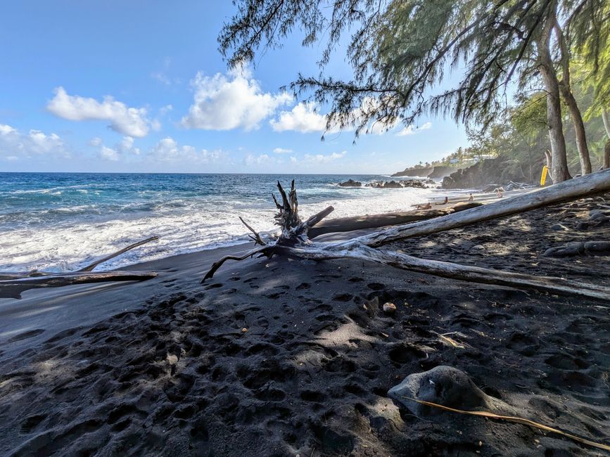 A Day At The Beach - Kehena Black Sand Beach