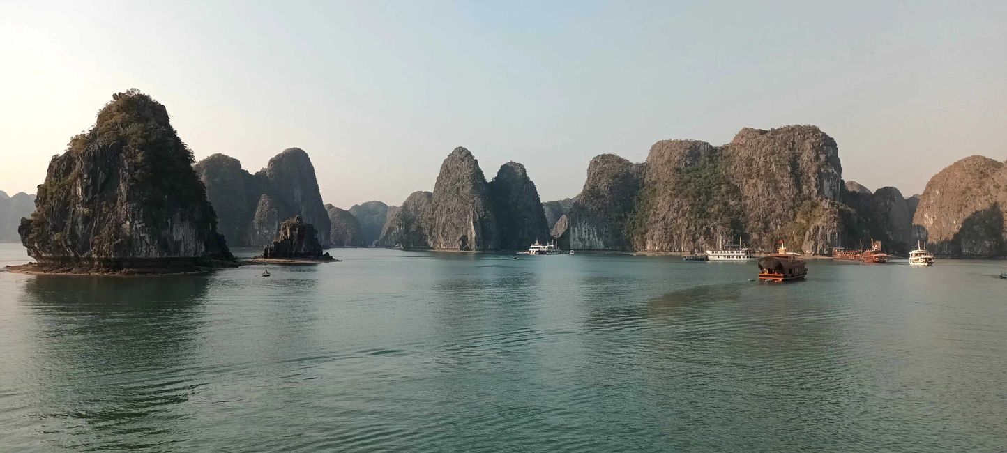 2025-01-11 Cat Ba, Vietnam