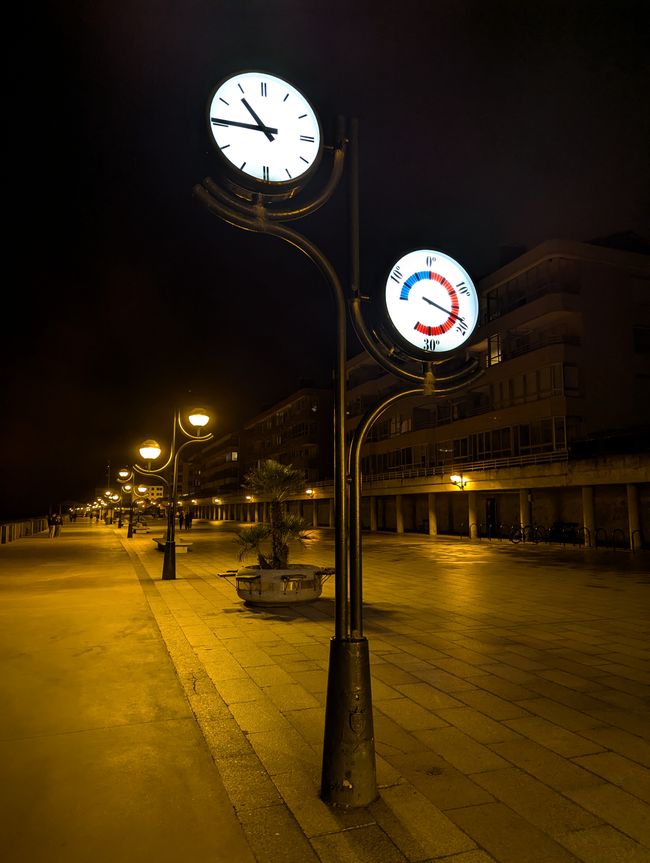 Inspiriert, die Strandpromenade von Zarauz 