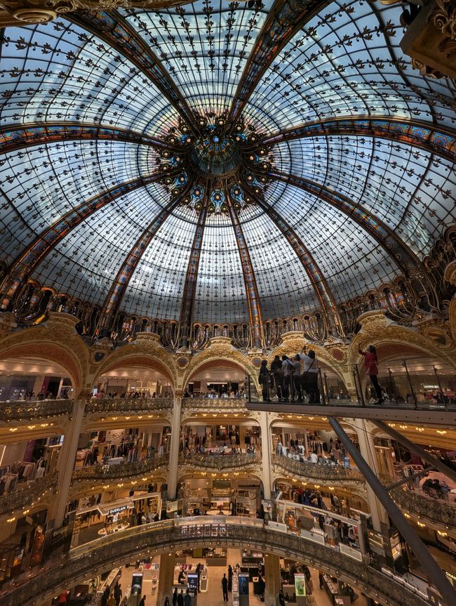 Paris, die Stadt der Durchreise