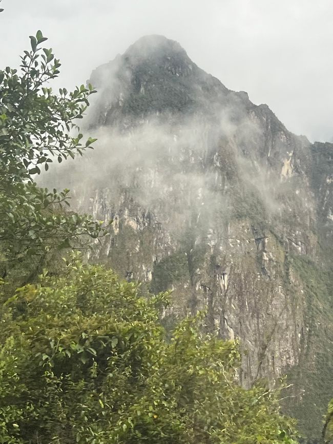 👷‍♂️标签 31-1 (3.11.) 马丘比丘，登上惠纳比丘山