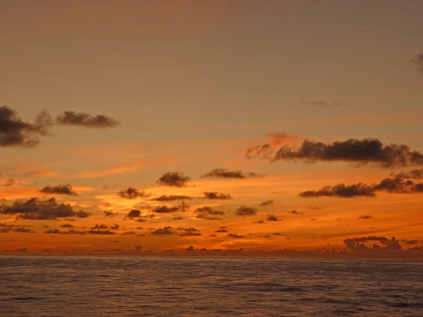 Crossing to Robinson Crusoe Island to Easter Island - Day 4 at Sea