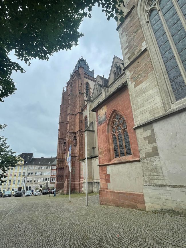 Durch Wind regen Matsch Berg hoch Berg runter