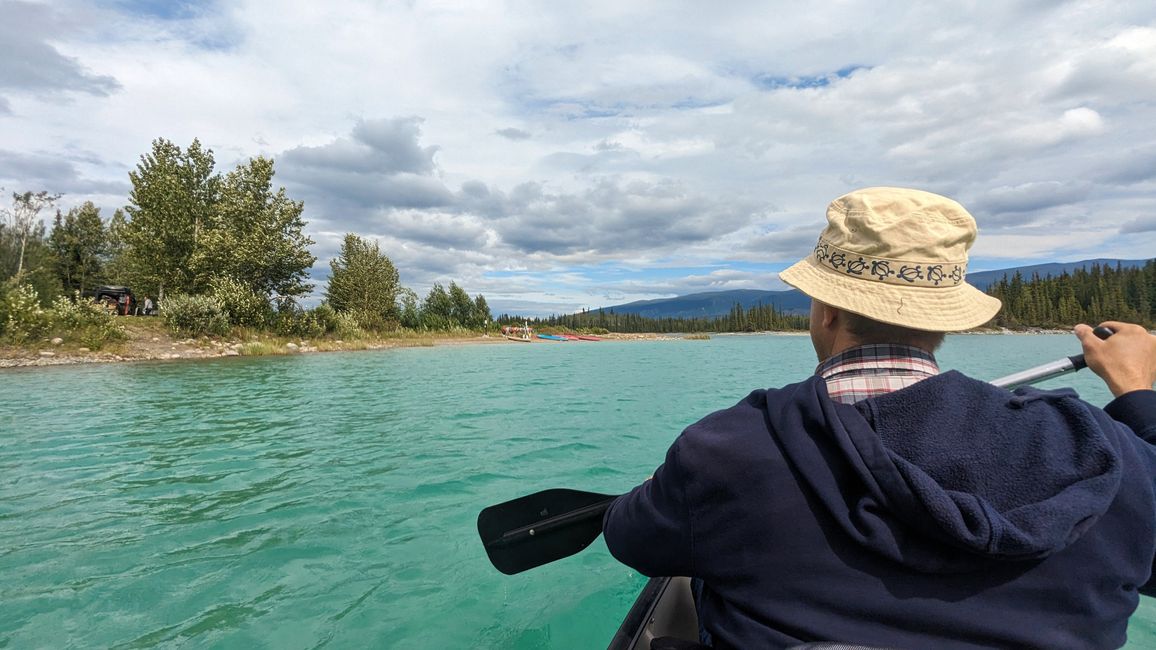 Boya Lake Campground