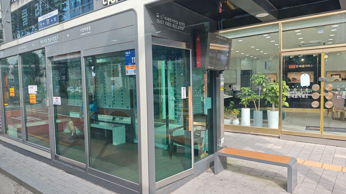 Klimatisierte Bushaltestelle in Yeoju