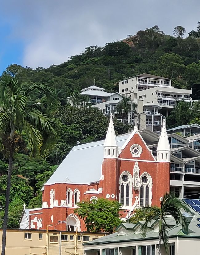 Day 102 of 175: Cruise around the world - Townsville/Australia