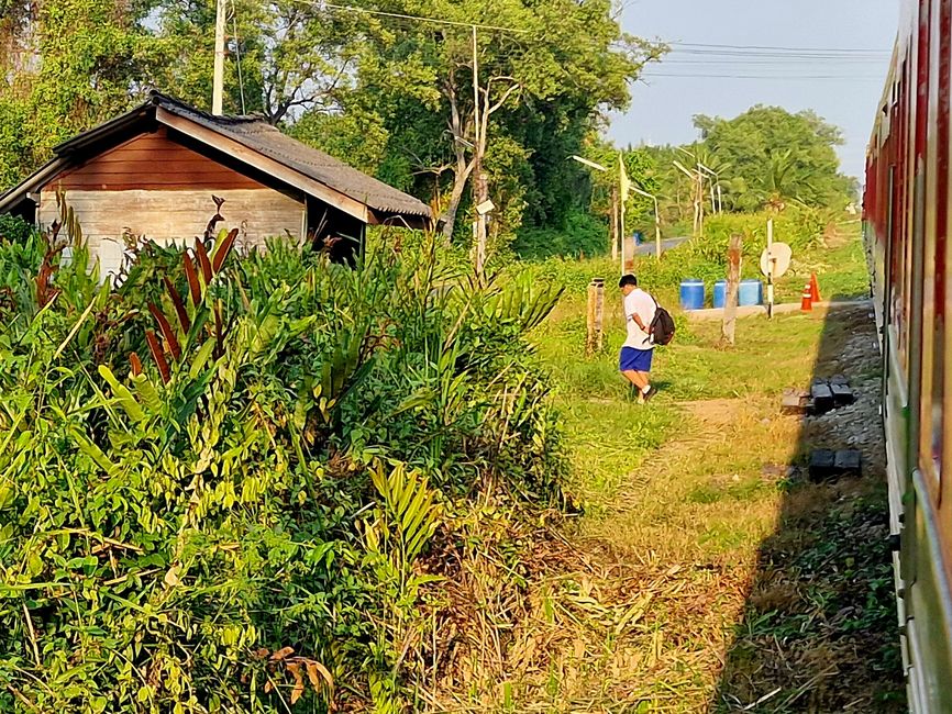 Tuut, tuut, klappt die Läden ein, der Zug kommt 🚂 ...