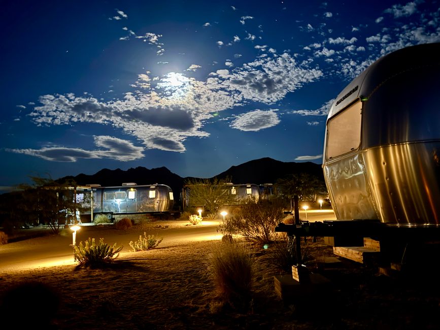 Airstream 豪华露营