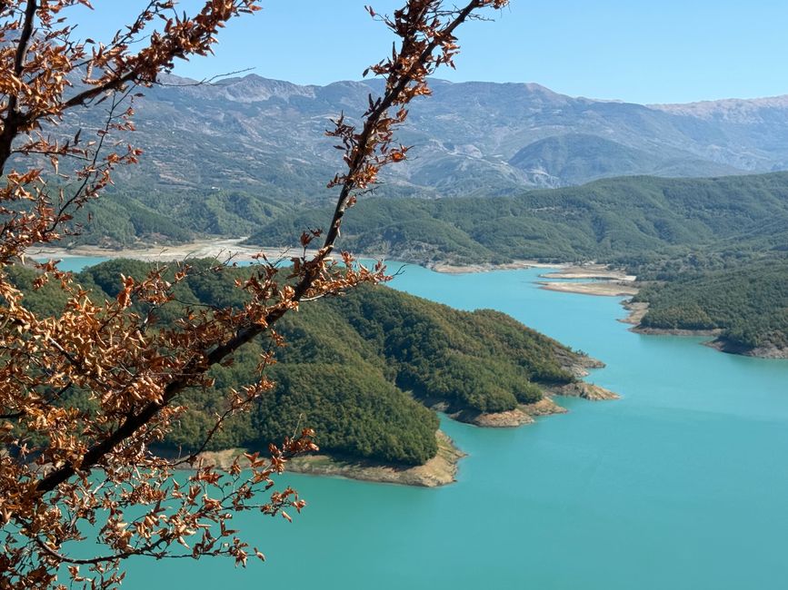 📍Bovilla-See, Albanien/📍Bovilla Lake, Albania