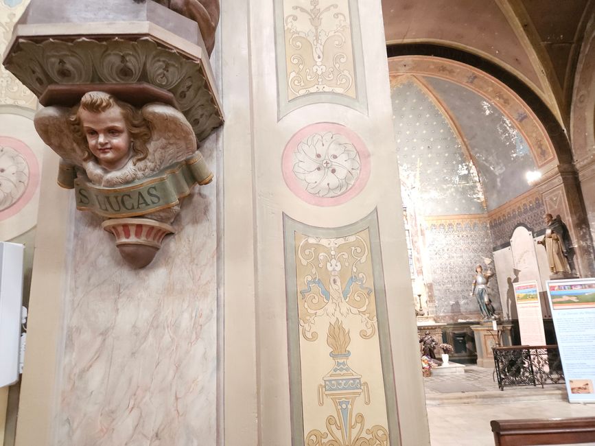 Intérieur de l'église