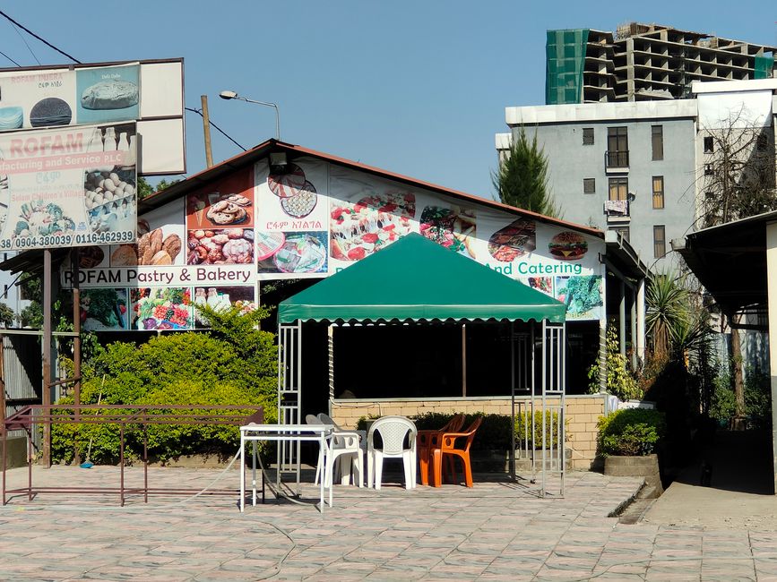 El triste fin de semana comenzó con un buen almuerzo en el restaurante ROFAM