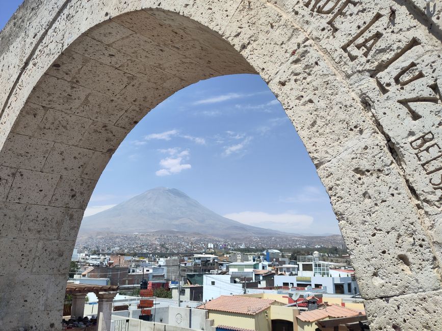 Arequipa: Beautiful Colca Canyon and the best almond peak in the world