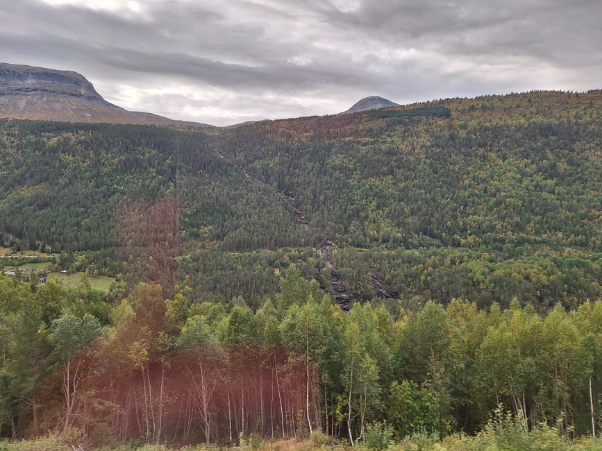 Etiqueta 14 Andalsnes