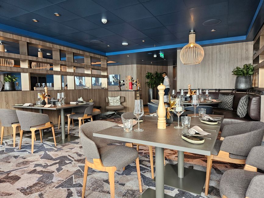 2025 - abril - Viaje inaugural del Mein Schiff Relax