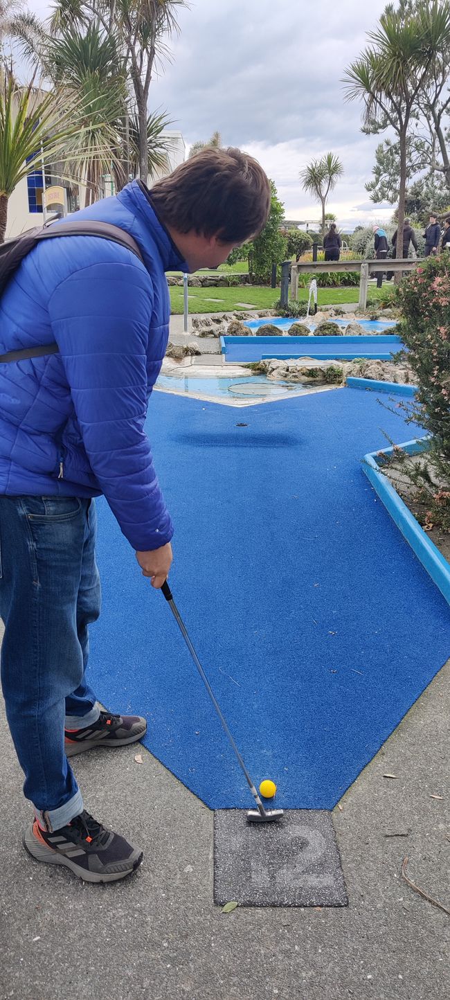 Kein Talent im Minigolf :D