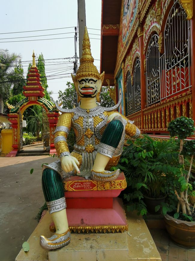 Vientiane - 1.5 days on a temple and museum tour