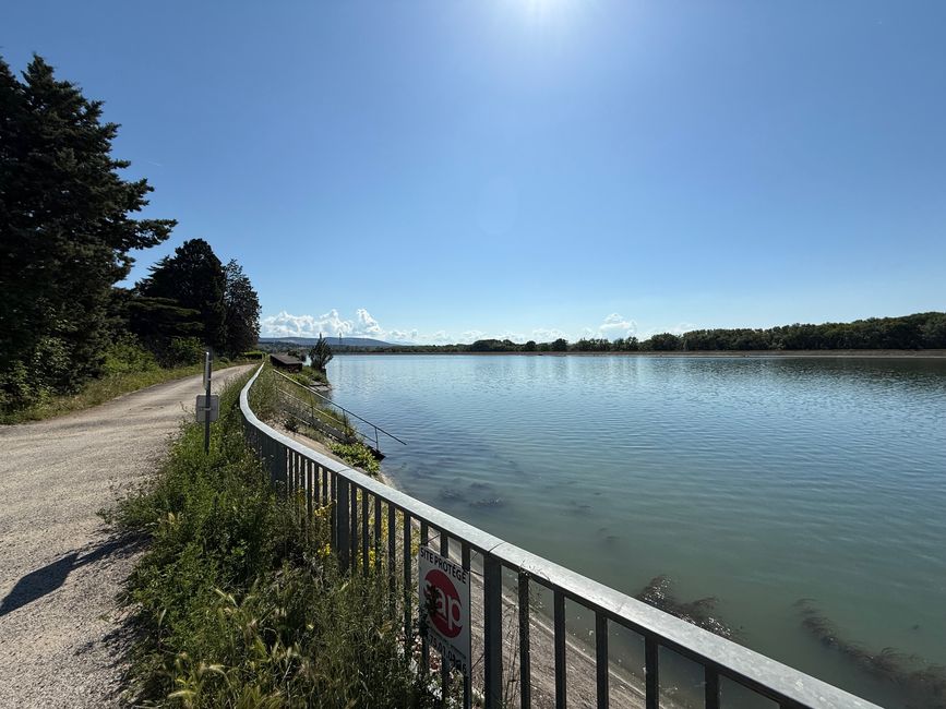 Blick auf die Rhône oberhalb Barrage de Donzère
