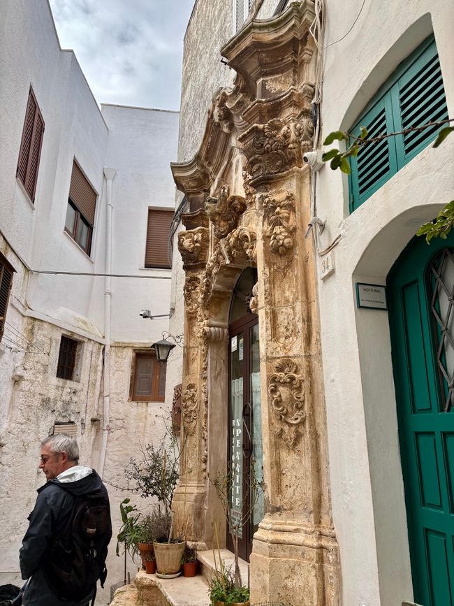 Ostuni, la città bianca ☁️☁️🌦️🌧️