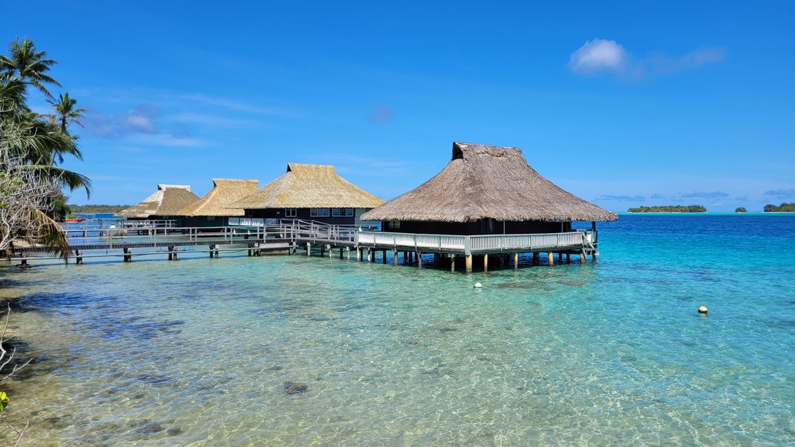 Dedo de Dios y Playa Matira / Bora-Bora