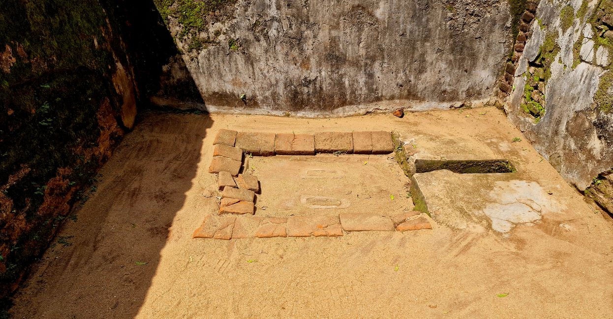 Polonnaruwa - 1000 años de historia y algo aprendido.