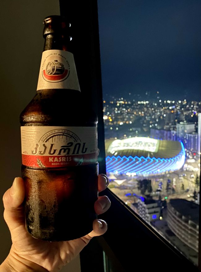 Georgisches Bier in Batumi